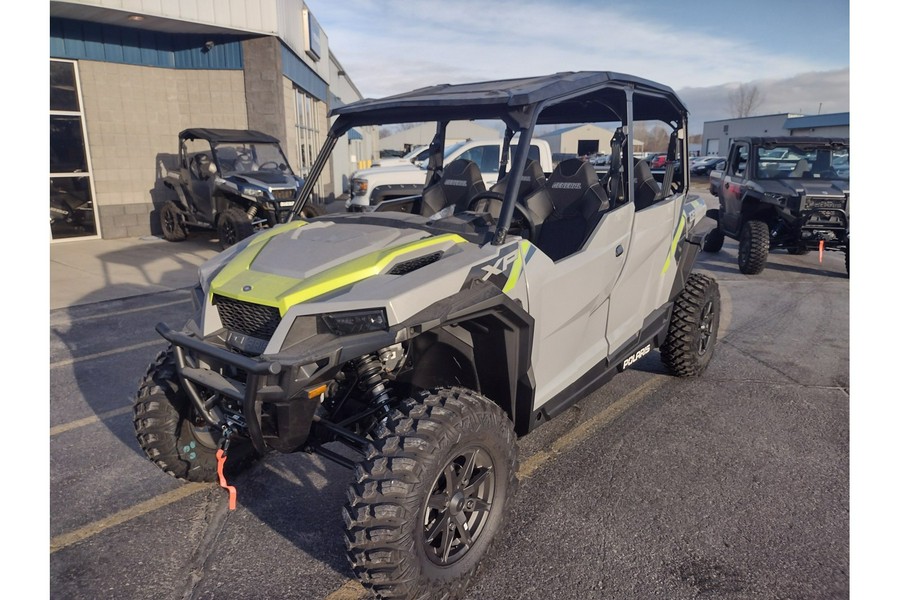 2024 Polaris Industries GENERAL® XP 4 1000 Sport