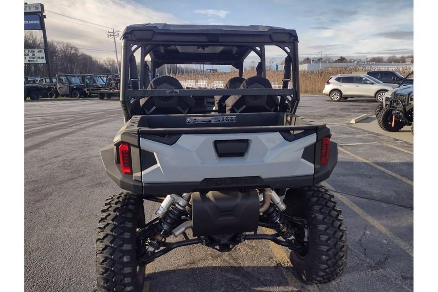 2024 Polaris Industries GENERAL® XP 4 1000 Sport