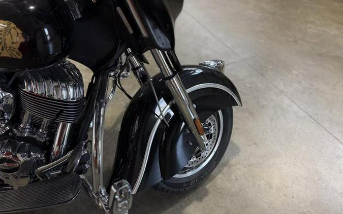 2014 Indian Motorcycle® Chieftain™ Thunder Black