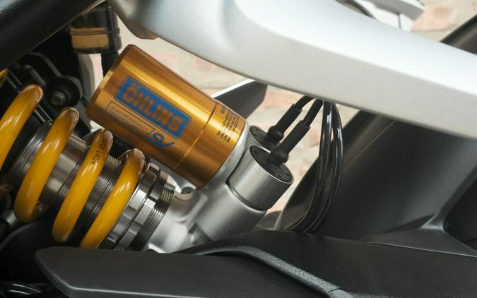 2025 Triumph Speed Triple 1200 RS