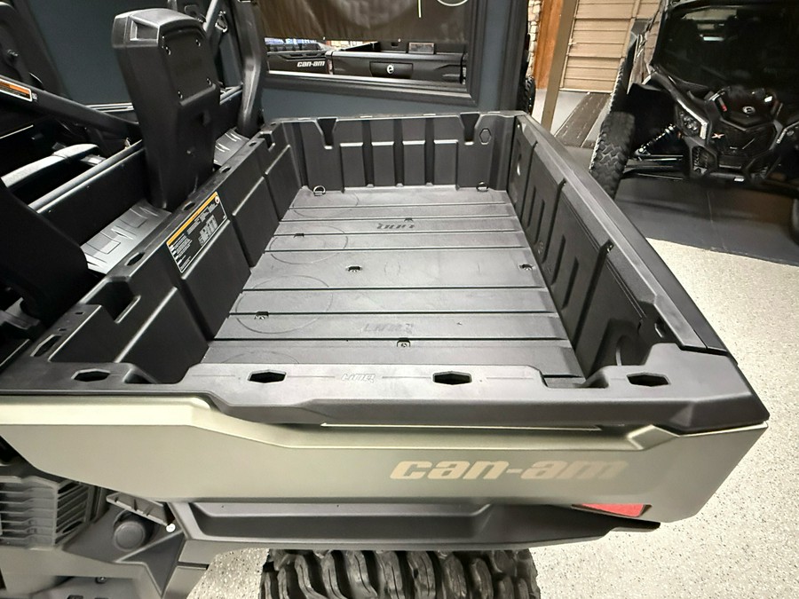 2026 Can-Am Defender MAX X MR HD11 With Half-Doors