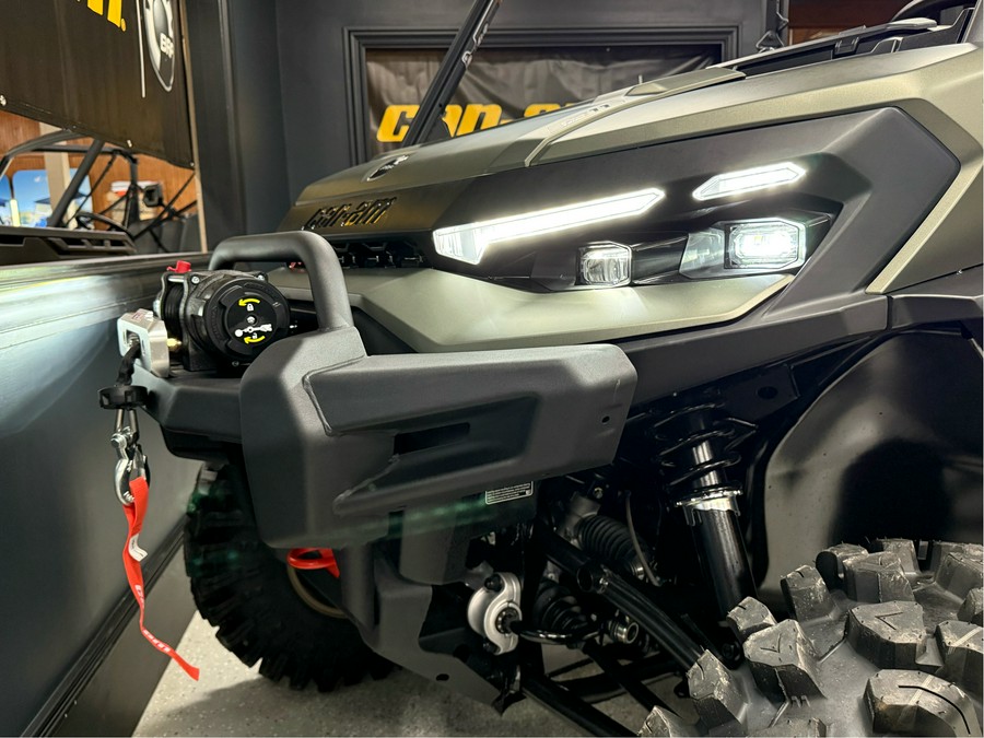 2026 Can-Am Defender MAX X MR HD11 With Half-Doors