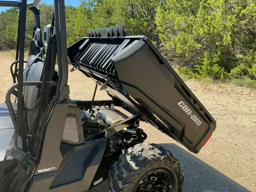 2027 Can-Am Defender MAX DPS HD7
