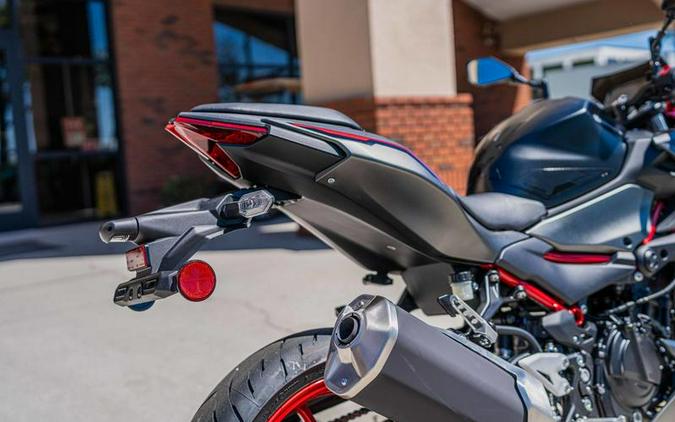 2025 Kawasaki Z500 SE ABS