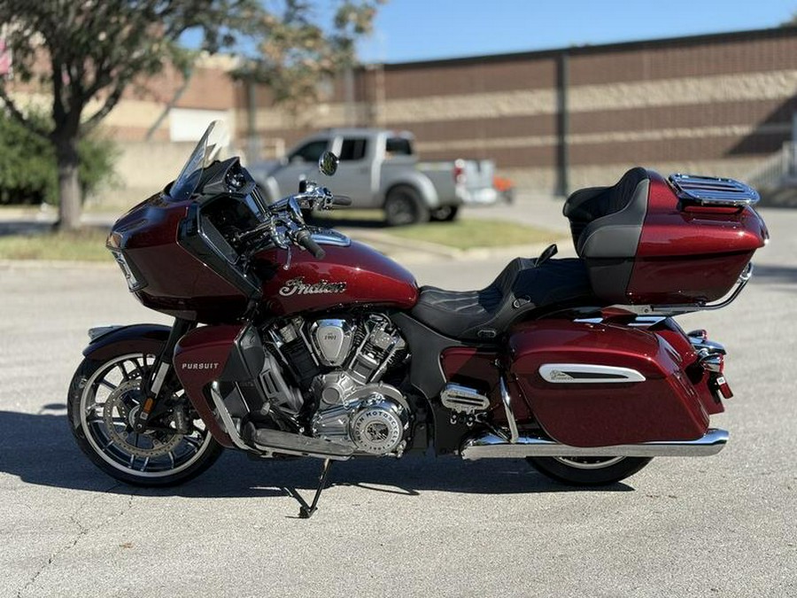 2025 Indian Motorcycle® Pursuit® Limited Maroon Metallic