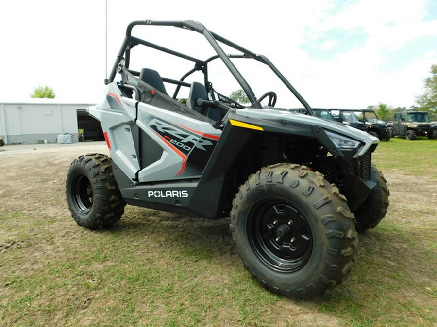 2024 Polaris RZR 200 EFI