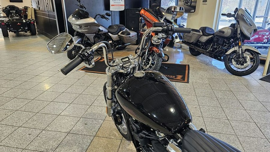 2024 Harley-Davidson Softail FXST - Standard