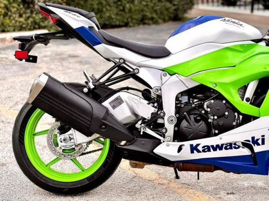 2024 Kawasaki Ninja® ZX™-6R 40th Anniversary Edition ABS
