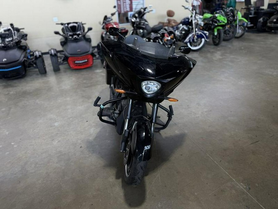 2015 Victory Motorcycles® Cross Country 8-Ball™ Gloss Black