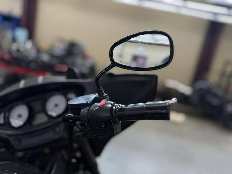 2015 Victory Motorcycles® Cross Country 8-Ball™ Gloss Black