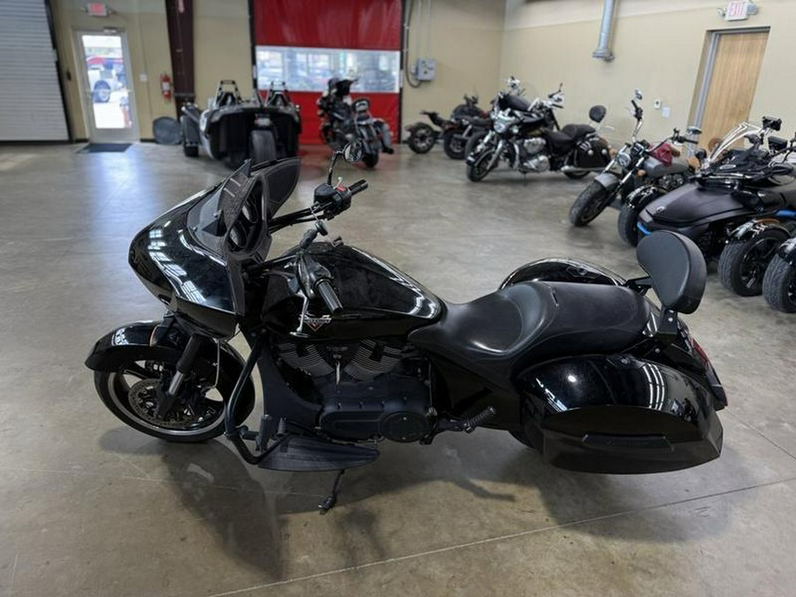 2015 Victory Motorcycles® Cross Country 8-Ball™ Gloss Black
