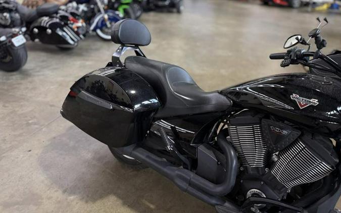 2015 Victory Motorcycles® Cross Country 8-Ball™ Gloss Black
