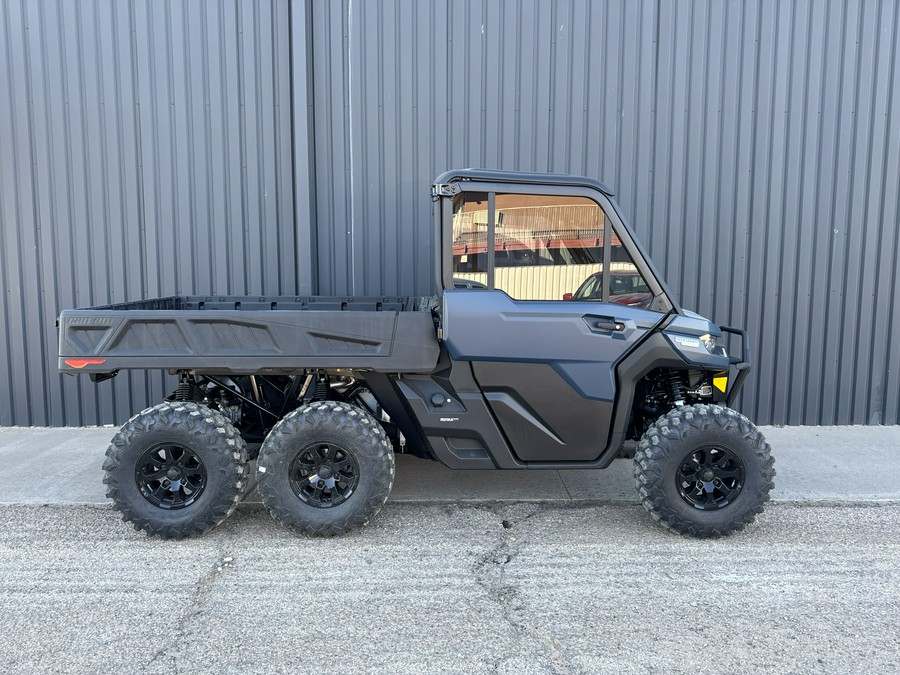 2026 Can-Am Defender 6x6 Limited