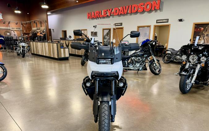 RA1250S 2022 Pan America™ 1250 Special