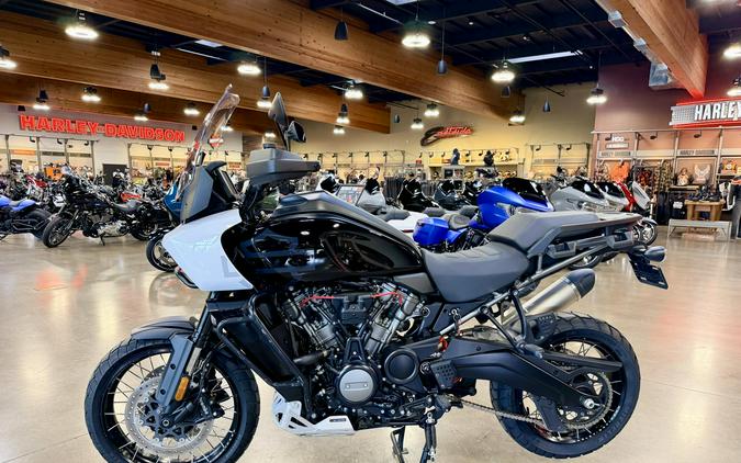 RA1250S 2022 Pan America™ 1250 Special