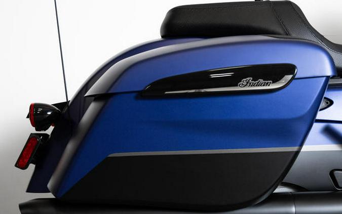 2024 Indian Motorcycle® Challenger® Dark Horse® w/PowerBand Audio Pkg Spirit Blue Smoke