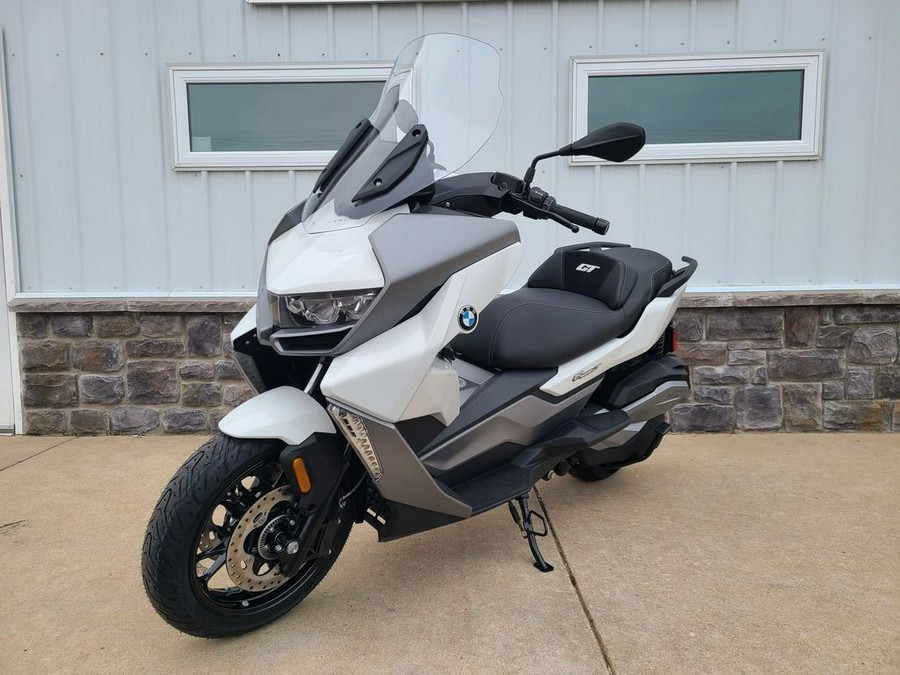 2024 BMW C 400 GT Alpine White