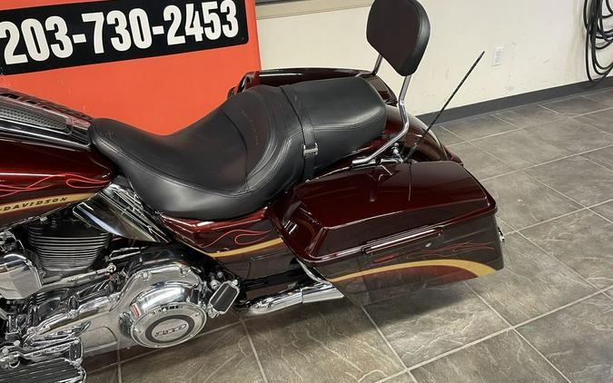 2010 Harley-Davidson® FLHXSE - CVO™ Street Glide®