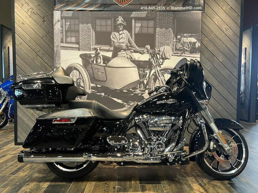 2021 Harley-Davidson Street Glide® Base