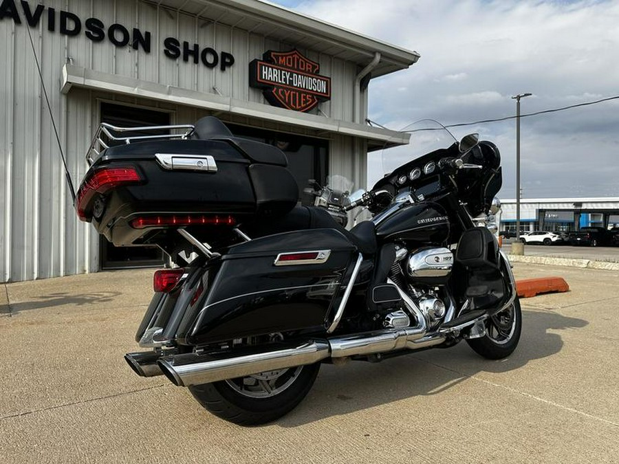 2017 Harley-Davidson® FLHTK - Ultra Limited