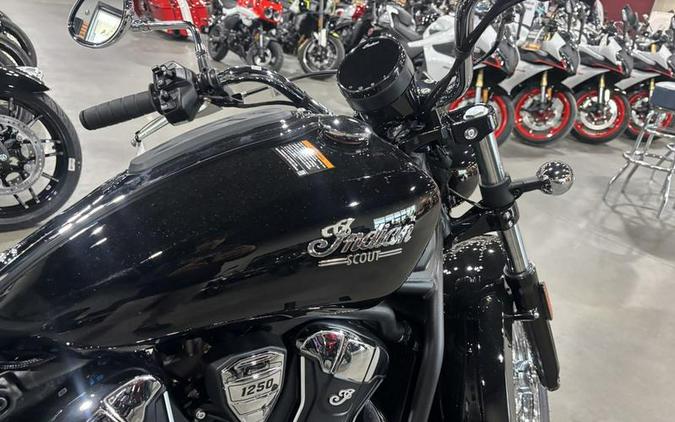2025 Indian Motorcycle® Scout® Classic Limited +Tech Black Metallic