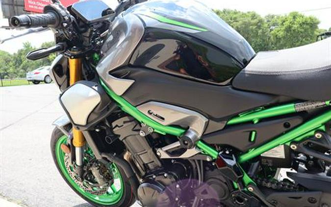 2025 Kawasaki Z900 SE ABS