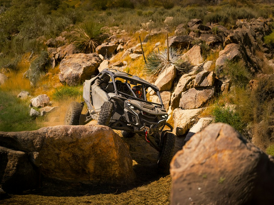 2026 Can-Am Maverick R X RC