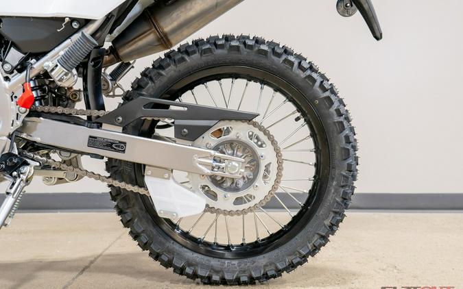 2026 KLX 230 S - Kawasaki