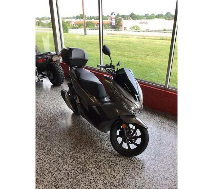 2019 Honda® PCX150