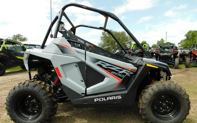 2024 Polaris RZR 200 EFI