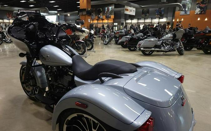 2024 Harley-Davidson® FLTRT - Road Glide® 3