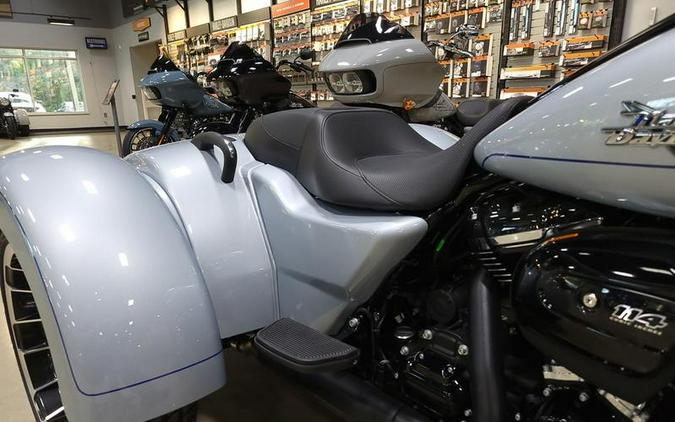 2024 Harley-Davidson® FLTRT - Road Glide® 3