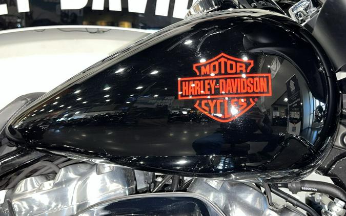 2020 Harley-Davidson Electra Glide Standard