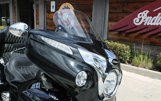 2020 Indian Motorcycle® Roadmaster® Thunder Black