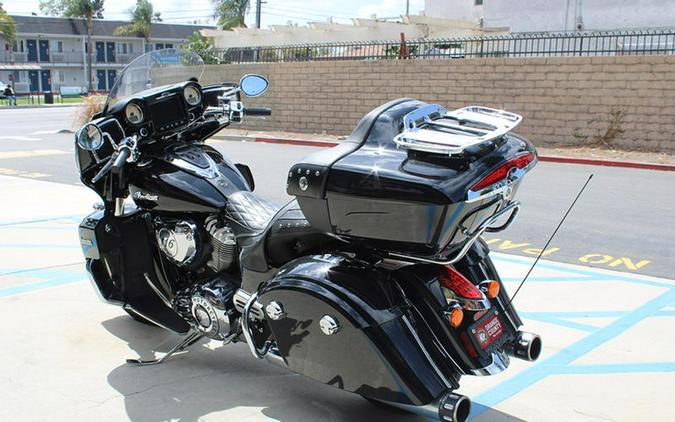 2020 Indian Motorcycle® Roadmaster® Thunder Black