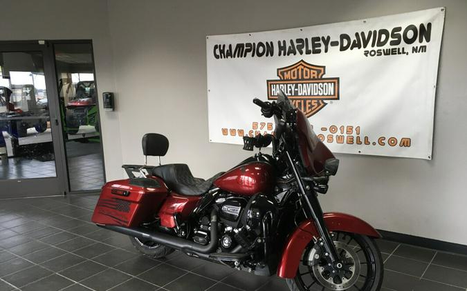 Street Glide® Special