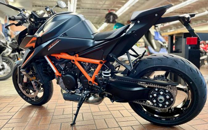 New 2024 KTM 1390 SUPER DUKE R EVO