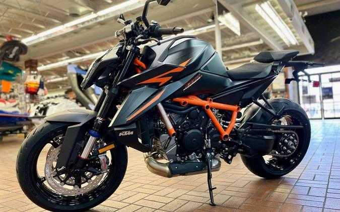 New 2024 KTM 1390 SUPER DUKE R EVO