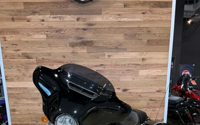 2023 Harley-Davidson FLHX - Street Glide