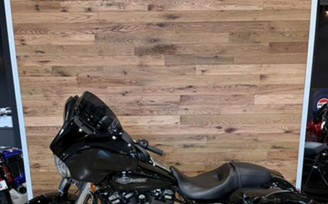 2023 Harley-Davidson FLHX - Street Glide
