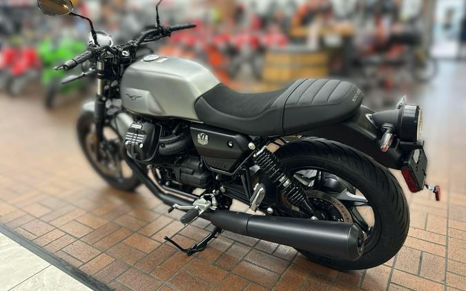 2023 MOTO GUZZI V7 STONE