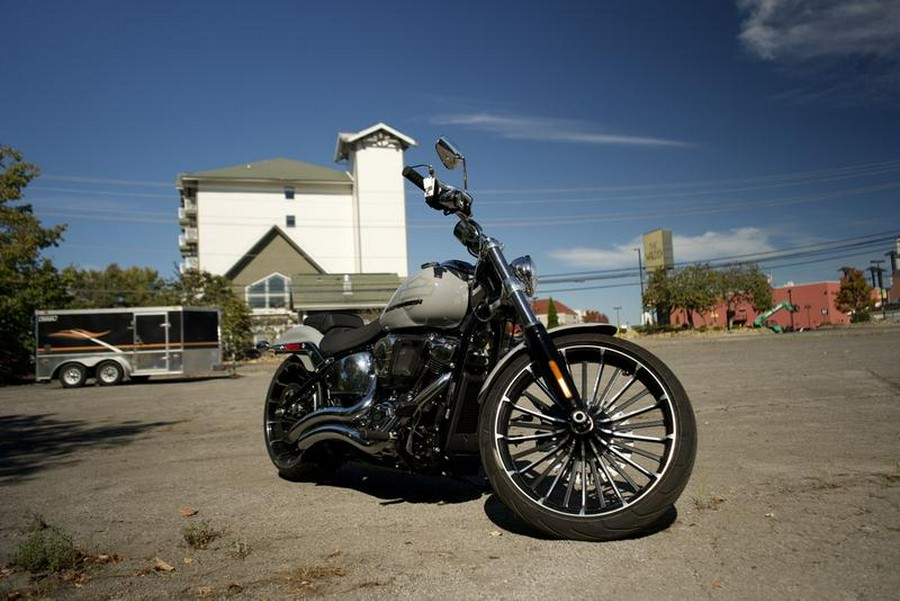 2025 Harley-Davidson® FXBR - Breakout®