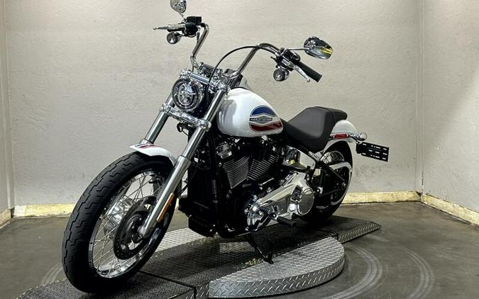 2026 Harley-Davidson® Super Glide® WHITE ONYX PRL