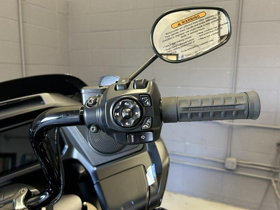 2025 Harley-Davidson® FLTRX - Road Glide®