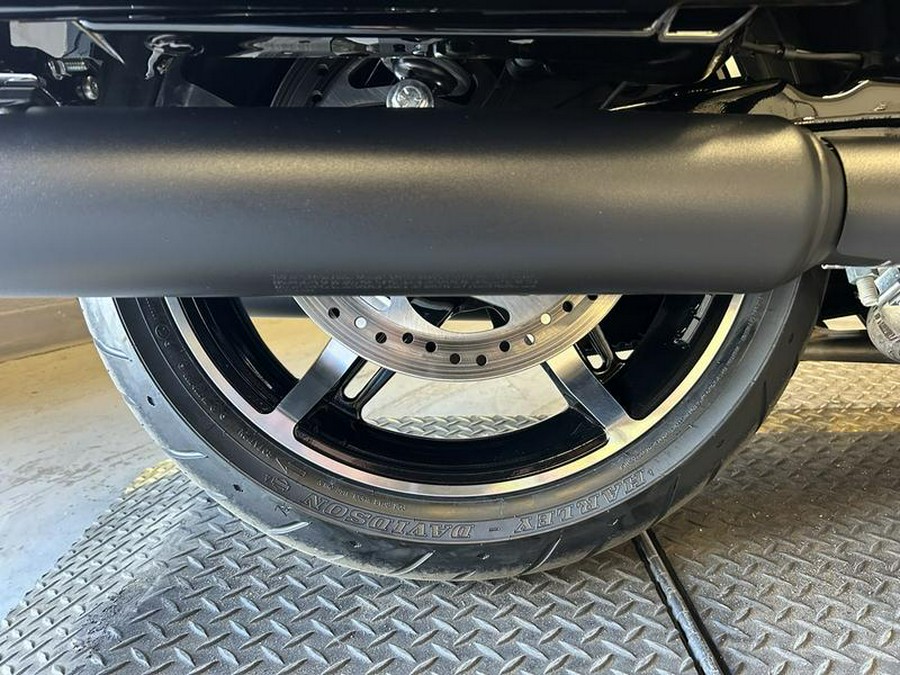 2025 Harley-Davidson® FLTRX - Road Glide®