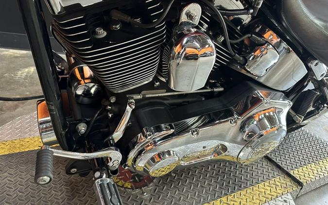 2001 Harley-Davidson FXSTDI - Softail Deuce Injection