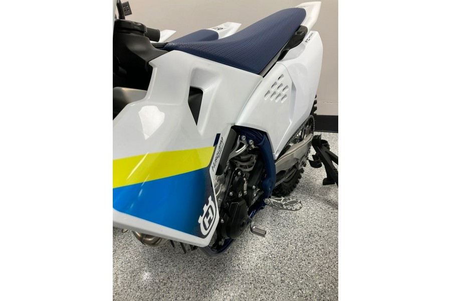 2025 Husqvarna Motorcycles FC 250