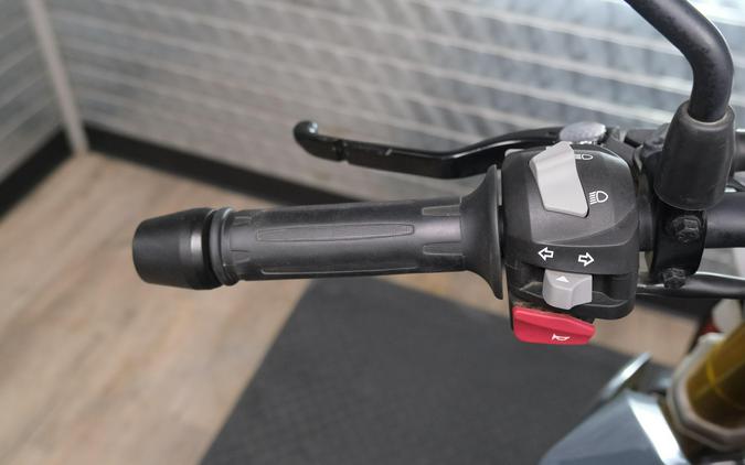 2022 BMW G 310 R