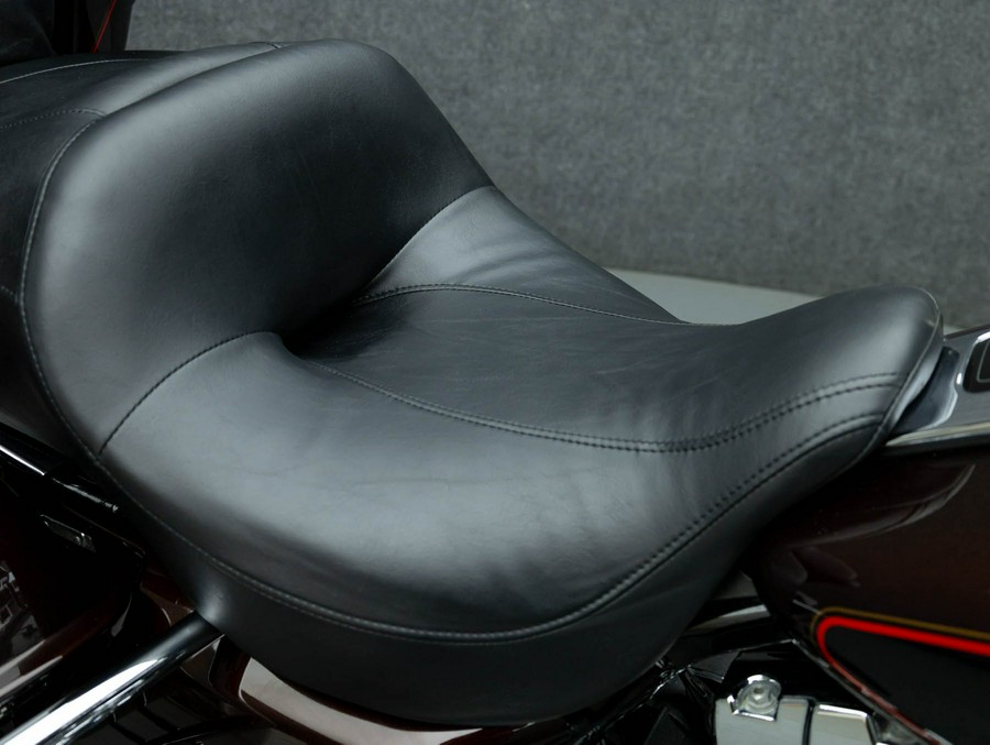 2011 HARLEY DAVIDSON FLHTC ELECTRA GLIDE CLASSIC