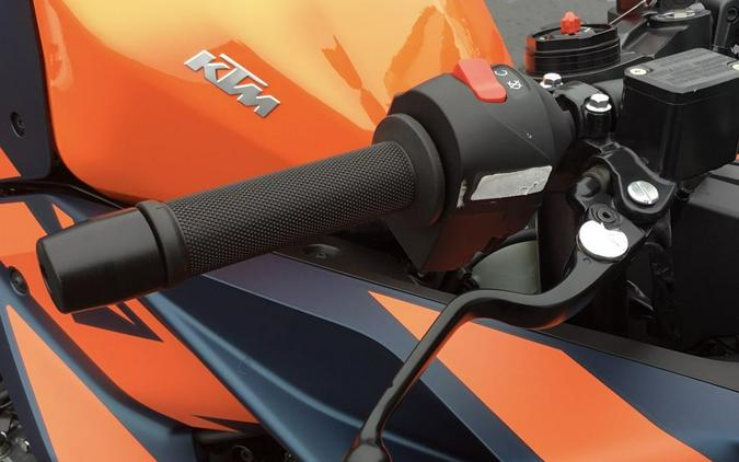 2022 KTM RC 390